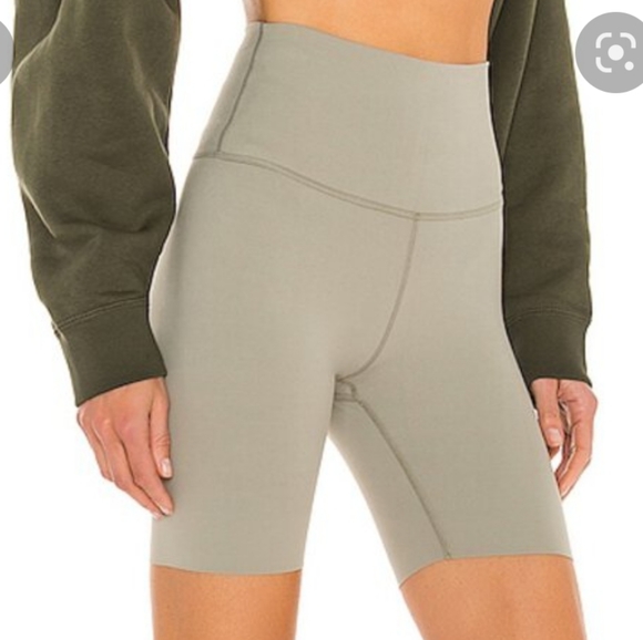 Nike Yoga Luxe Short